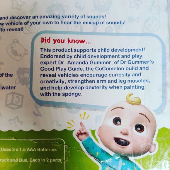 CoComelon Build & Reveal Musical Vehicles School Bus Fire Engine Ice Cream Truck - Picture 13 of 16